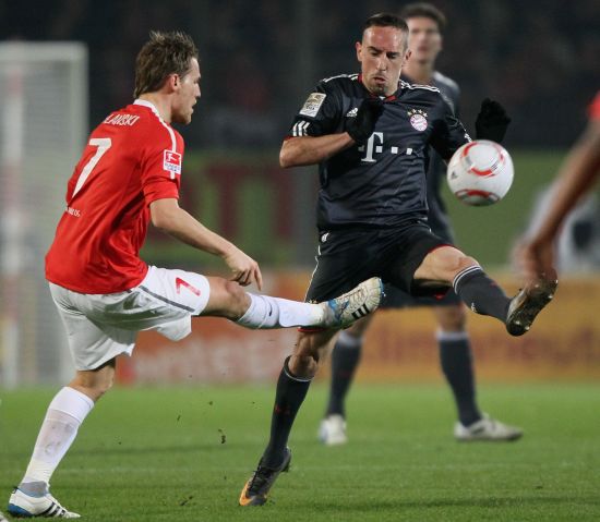 得极为薄弱 得极为薄弱